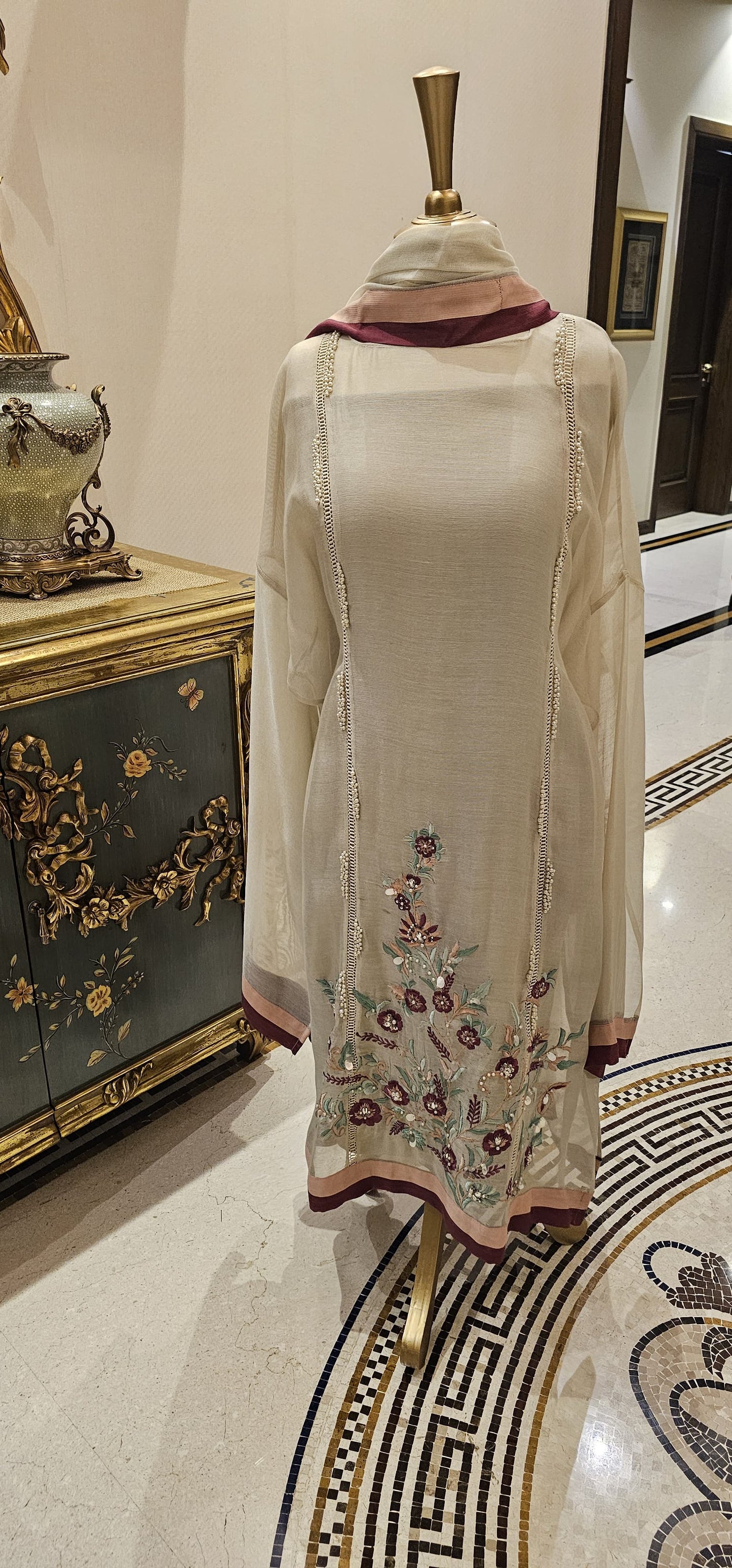 Ivory Flora